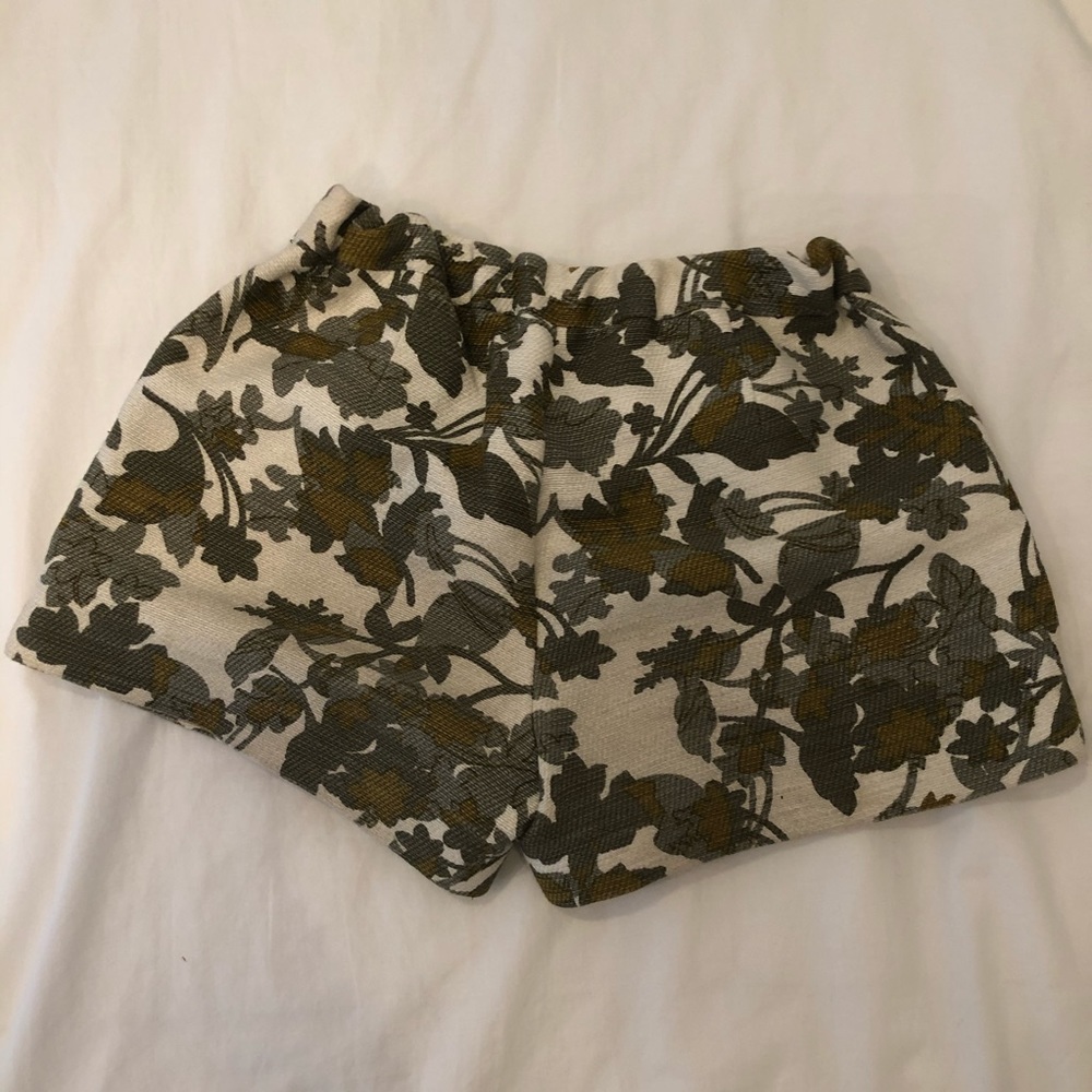 zara girls adorable shorts - Picture 2 of 4